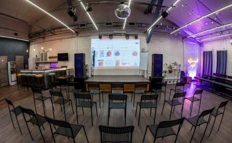 Арендовать Просторный лофт в центре города