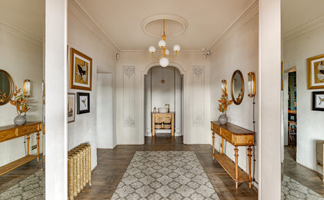 Арендовать Лофт-особняк с верандой