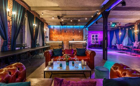 Арендовать Медный премиальный лофт с летней верандой