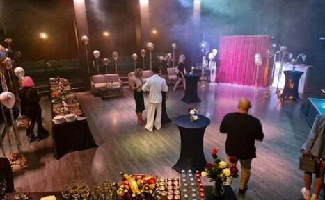 Арендовать Концертная площадка с панорамными окнами