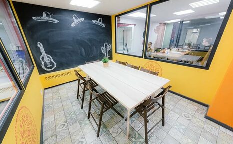 Арендовать Переговорная в мексиканском стиле