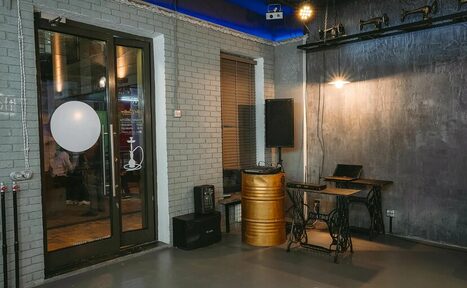 Арендовать Art Couture Loft Лофт в бизнес центре