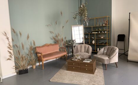 Арендовать Светлое арт-пространство для фотосессий и девичников