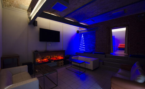 Арендовать Современный двухкомнатный лофт