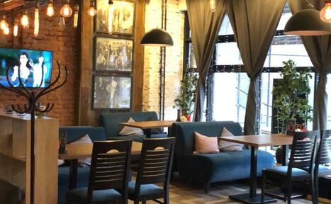 Арендовать Территория  Просторный бар-ресторан