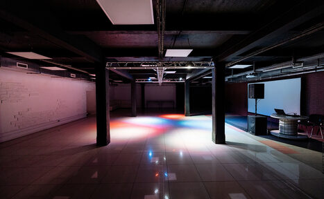 Арендовать Loft-Hall Viva. Современное пространство 