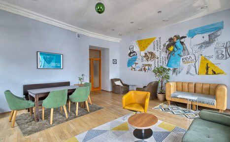 Арендовать Code 505. Яркое пространство