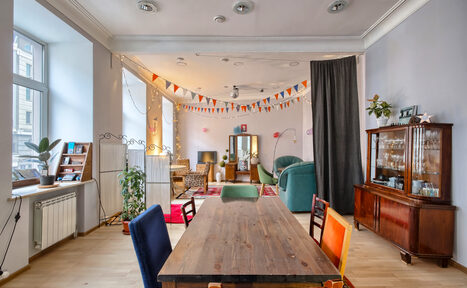 Арендовать Code 505. Яркое пространство