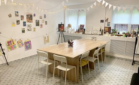 Арендовать Уютная студия для творческих встреч 