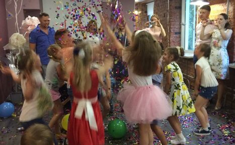 Арендовать Лофт с кухней и антуражем для детских праздников