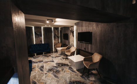 Арендовать Мраморный лофт для тематических мероприятий