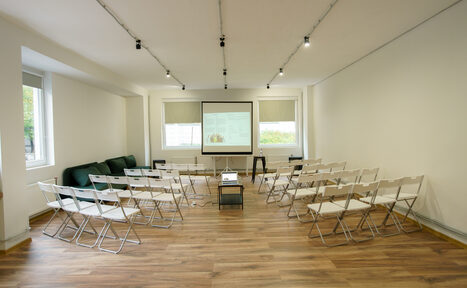 Арендовать Алиби Лофт 