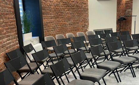 Арендовать Статский Советник. Конференц-зал на 45 человек