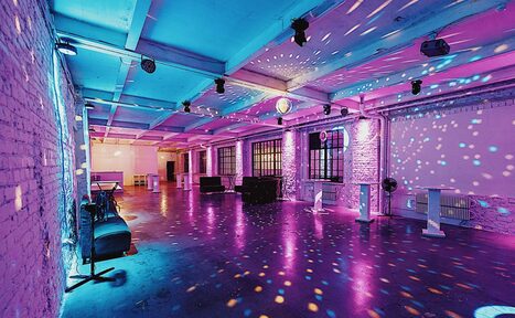 Арендовать Take your Time Loft Многофункциональное пространство 