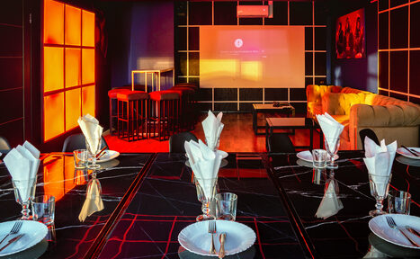 Арендовать ИглуБар. ТехноБар. Просторный лофт с дизайнерской отделкой 