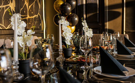 Арендовать ИглуБар. Black Antique. Стильный лофт в тёмных тонах