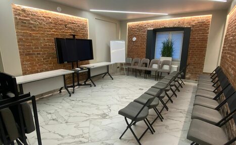 Арендовать Статский Советник. Небольшой конференц-зал на 20 человек 