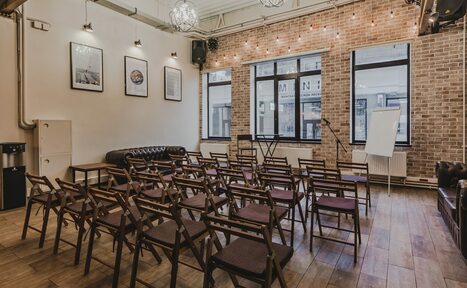 Арендовать Loft Lodge 3. Двухуровневый лофт с двориком