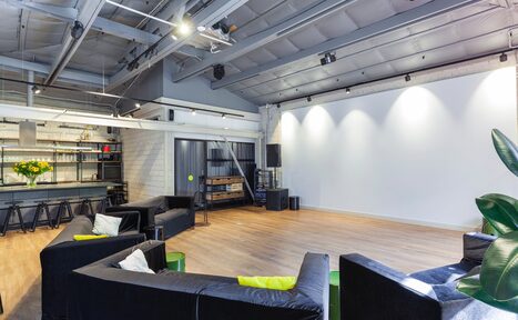 Арендовать Koko Loft Пространство со своей территорией