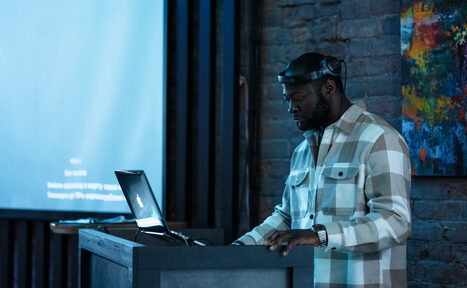 Арендовать Ferdinand Prime пространство с панорамными окнами