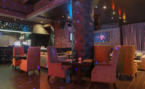 Арендовать LOUNGE BAR HAMILTON