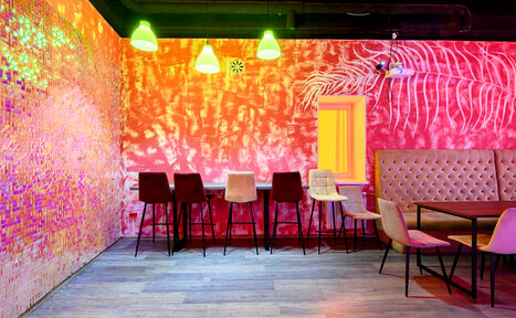 Арендовать Зал Майами. Светлый и яркий зал в курортном стиле