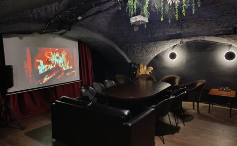 Арендовать Отдельный зал в лофте