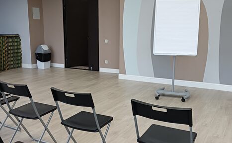 Арендовать Светлый зал для тренингов и семинаров