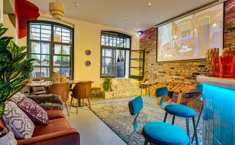 Арендовать Лофт Май. Зал Оливковый 