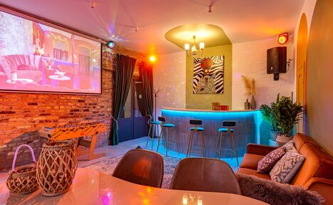 Арендовать Лофт Май. Зал Оливковый 