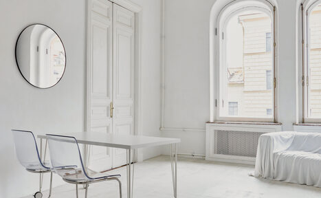 Арендовать Светлый зал с растениями