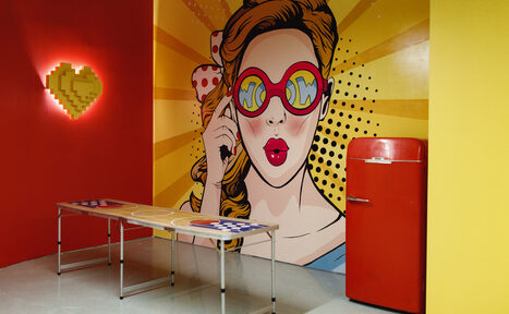 Арендовать Wow Place Loft. Mr. Pop (Вау Плейс Лофт. Мистер Поп)