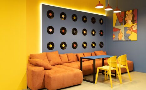 Арендовать Wow Place Loft. Mr. Pop (Вау Плейс Лофт. Мистер Поп)