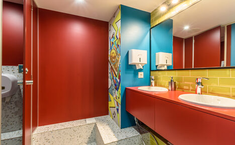 Арендовать Светлый бьюти-зал