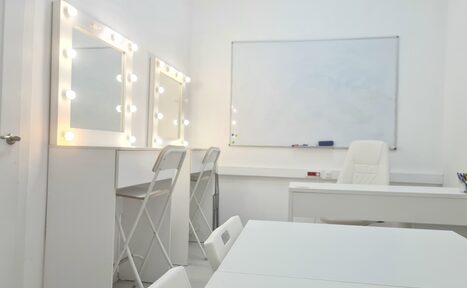 Арендовать Светлый кабинет для различных мероприятий