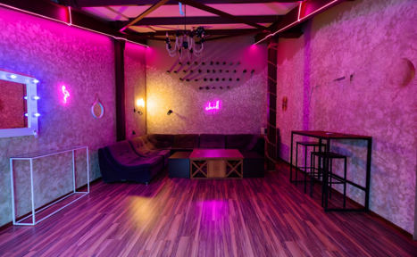 Арендовать Миниатюрный лофт для вечеринок