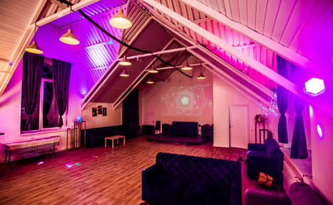 Арендовать Honey. EmpireLoft Стилизованный лофт с проектором