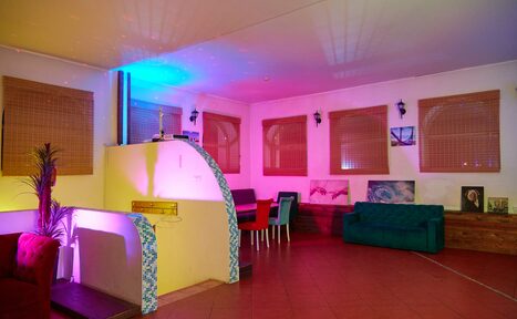 Арендовать EmpireLoft (ЭмпайрЛофт). Яркий и уютный лофт