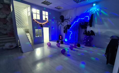 Арендовать Яркий лофт-зал для детских мероприятий