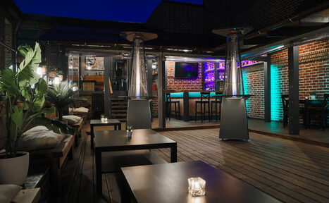 Арендовать Просторная терраса для мероприятий