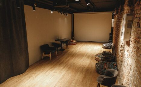 Арендовать Loft YesNot (Лофт ЙесНот). Двухэтажный лофт для различных мероприятий