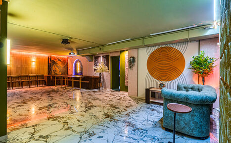 Арендовать Стильный лофт Джаванди