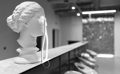 Арендовать Wow Place Loft. Mr White (Вау Плейс Лофт. Мистер Уайт). Белый дизайнерский зал