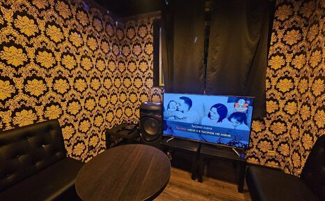 Арендовать Типичный Питер. ВИП лофт -зал