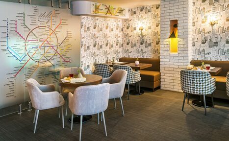 Арендовать ДеловРаке Уютный лофт-бар