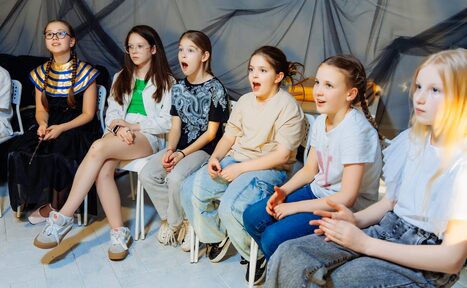 Арендовать Огромное пространство с фотозонами