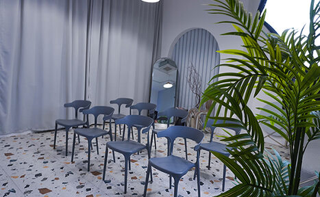 Арендовать Яркий и светлый зал