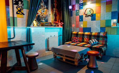 Арендовать Зал "PIXELS". Яркая площадка в стилистике 90-х