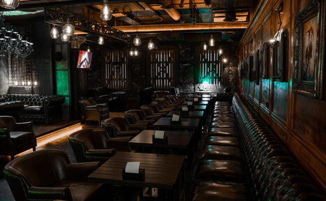 Арендовать Tangiers Lounge (Танджирс Лаунж). Танж. Лофт-зал в мрачном средневековом стиле