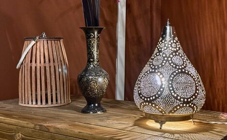 Арендовать Тёмная комната с проектором